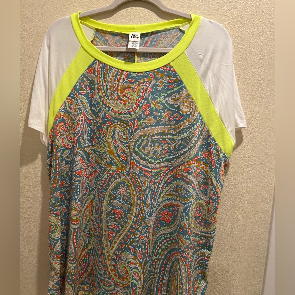 New Woman’s Sew In Love XL shirt